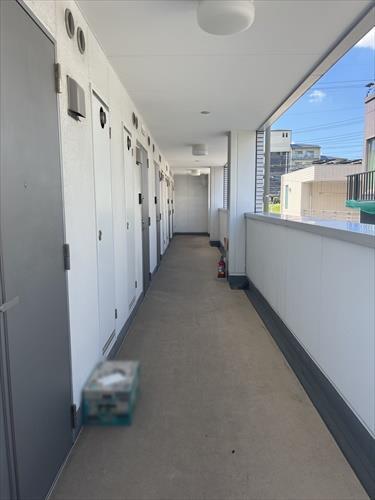 2階共用廊下-1 2階共用廊下-1