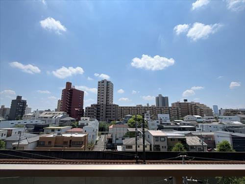 南側バルコニーからの眺望