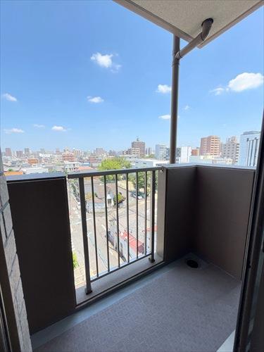 北側バルコニー