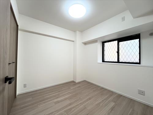 洋室①約4.5帖-1