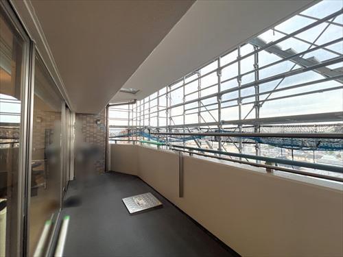 南側バルコニー-1