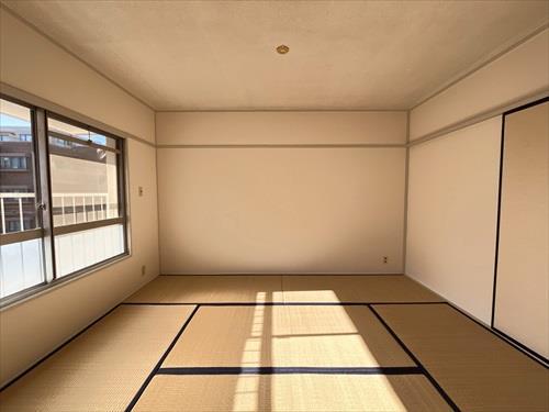 南西側和室-1