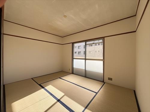南東側和室-1