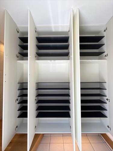 シューズボックス