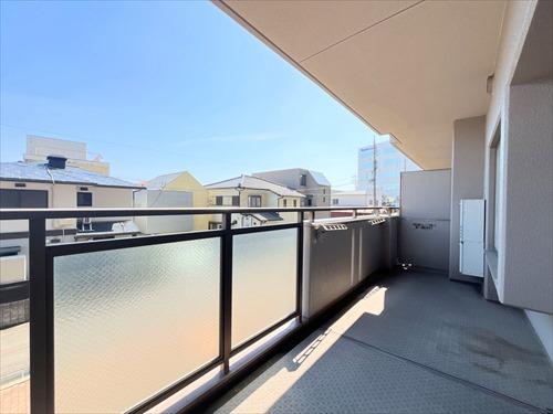 南東側バルコニー