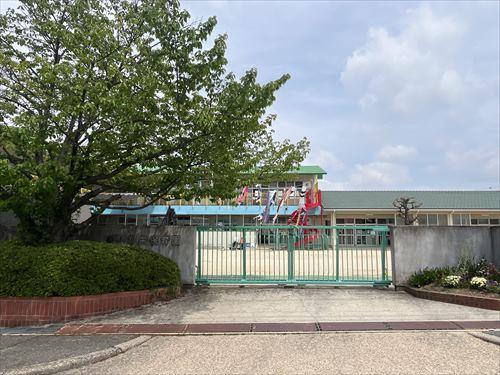 栄保育園まで320m