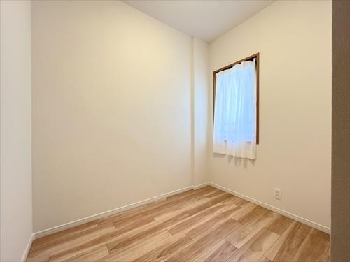 北西側納戸3.2帖