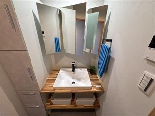 洗面所
