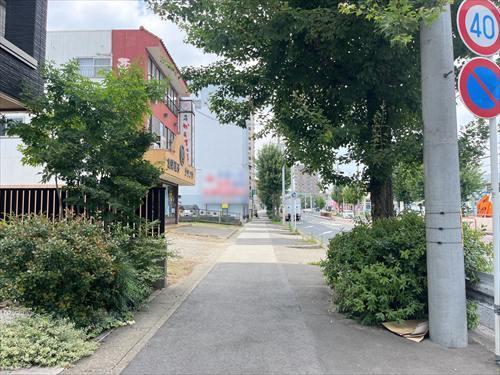 北西側前面道路(2026年7月撮影)-4 北西側前面道路(2026年7月撮影)-4