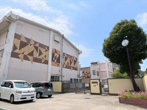名古屋市立千種中学校まで1490m 名古屋市立千種中学校まで1490m