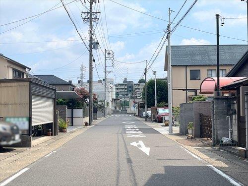 前面道路 (2026年9月撮影)-3 前面道路 (2026年9月撮影)-3