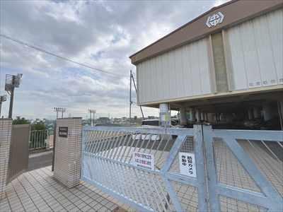 名古屋市立猪子石中学校:徒歩10分 名古屋市立猪子石中学校:徒歩10分