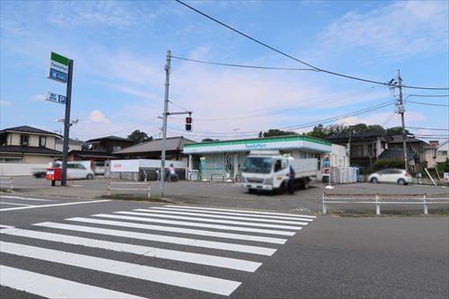 ファミリーマート八王子長房町店