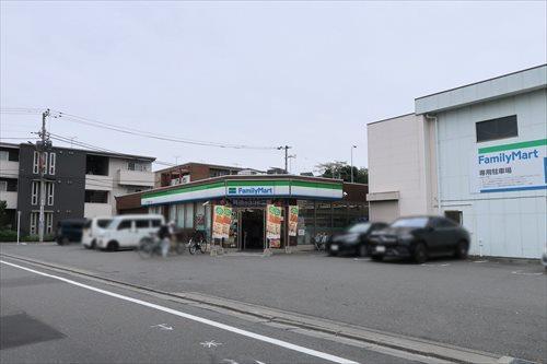 ファミリーマート八王子大和田町五丁目店