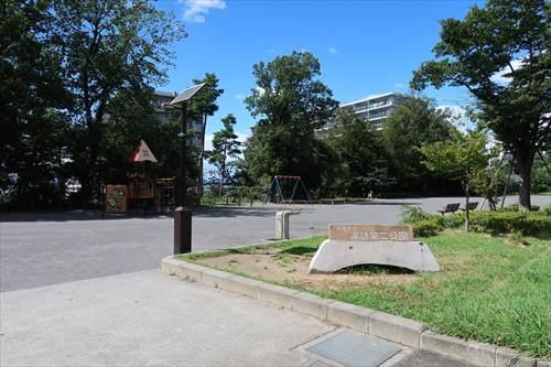 多摩市立諏訪第二公園350m