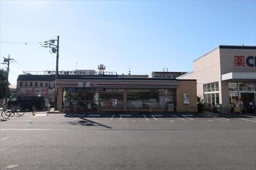 セブンイレブン八王子万町店