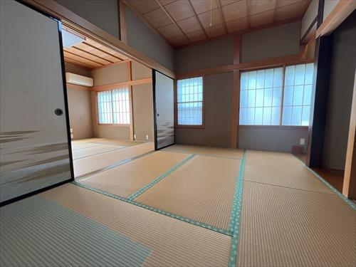 和室（6帖、1階）