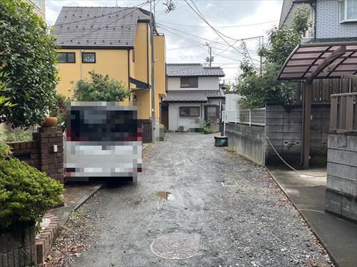 前面道路[北側から撮影]