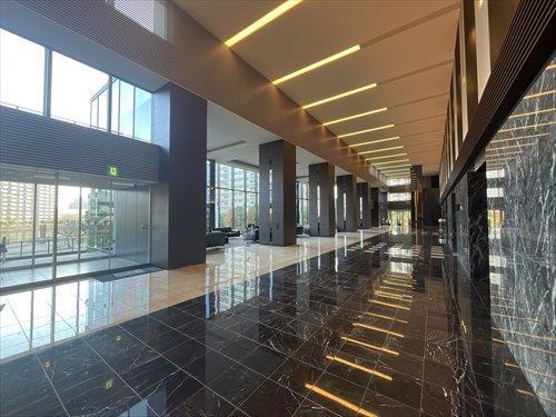 エントランスホール