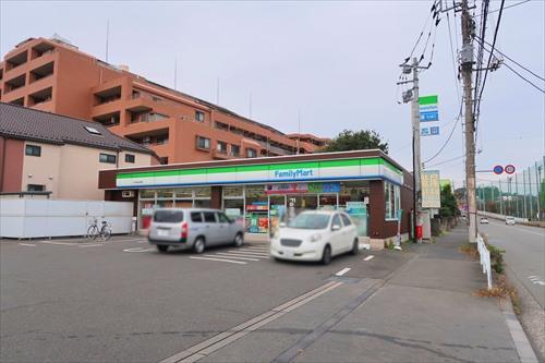 ファミリーマート八王子並木町店170m