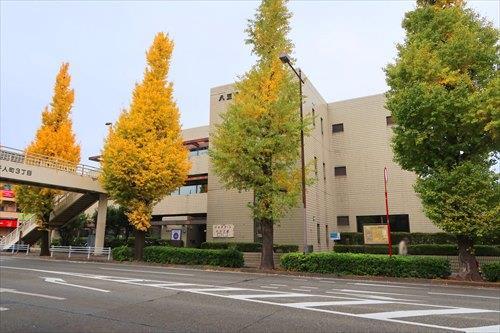 八王子市立中央図書館760m