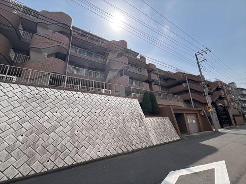 マンション外観(2026年3月撮影)