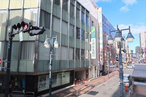 三井住友銀行八王子支店150m