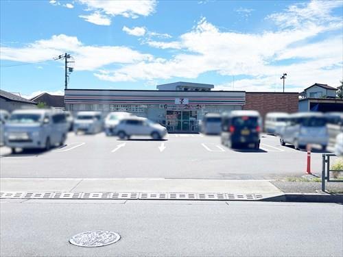 セブンイレブン八王子榎木店(200m)