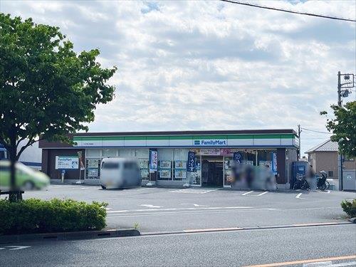 ファミリーマート八王子秋川街道店580m