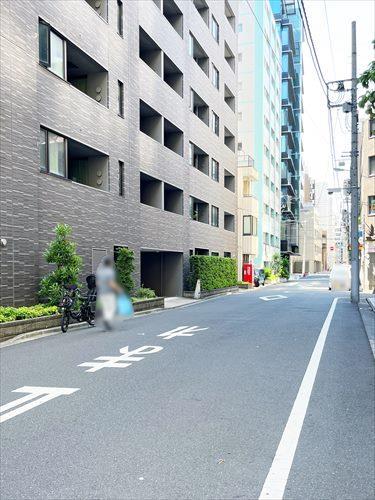 現地前道路