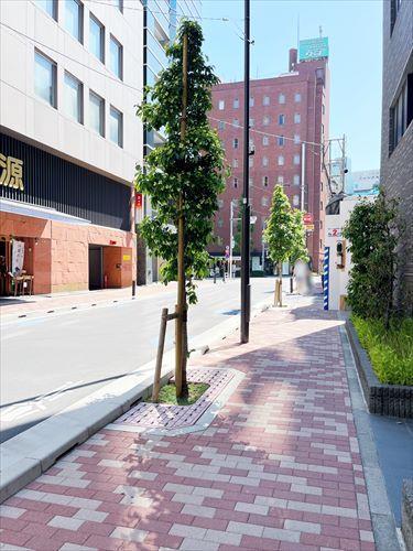 現地前歩道