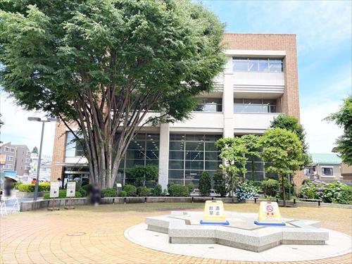武蔵野市立中央図書館(430m)