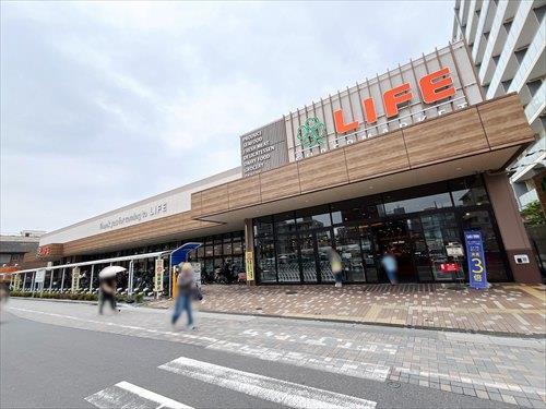 ライフ蕨駅前店(280m)