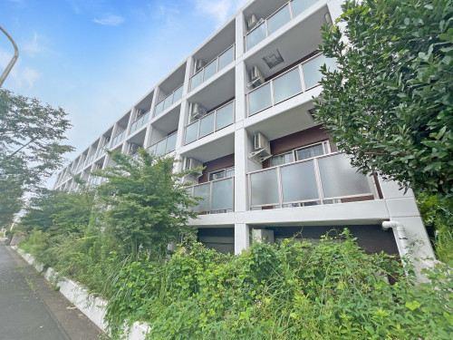 マンション外観(2026年9月撮影)