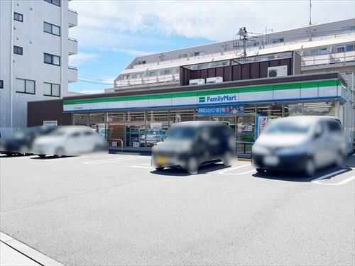 ファミリーマート八王子元横山町店310m