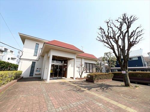 三鷹市立西部図書館(790ｍ)