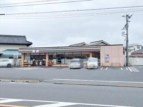 セブンイレブン武蔵五日市駅前店800m