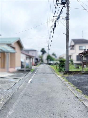 南東側前面道路