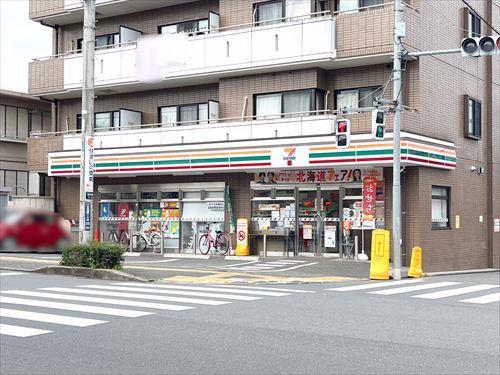 セブンイレブン八王子元本郷町店 210m
