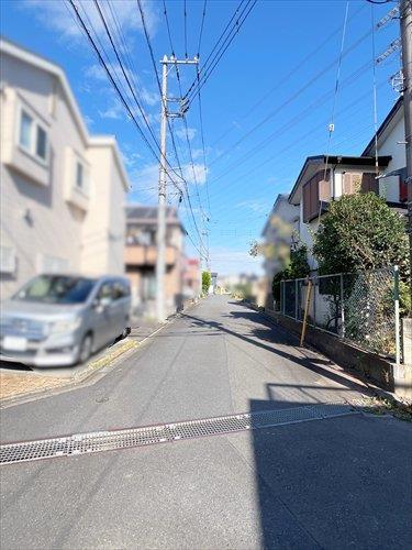 南側前面道路