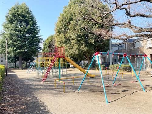 豊田公園(550m)