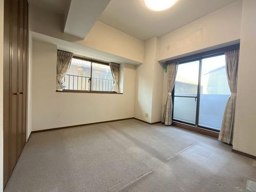 洋室（約7.1帖）