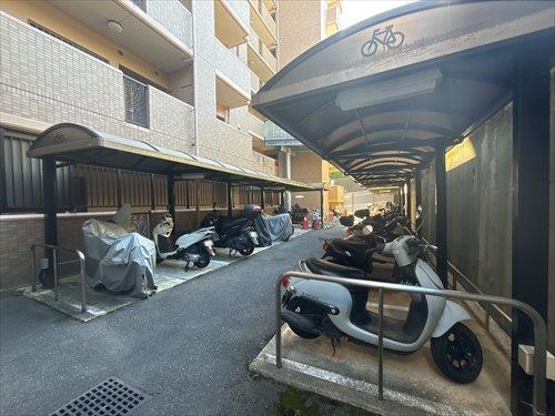 バイク置場