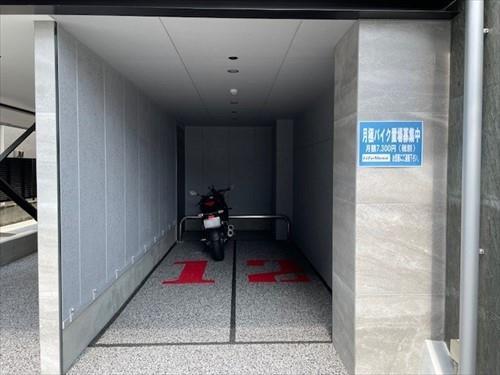バイク置場