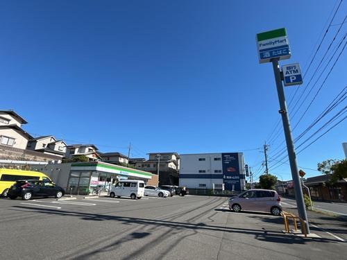 ファミリーマート広島五月が丘店：480m