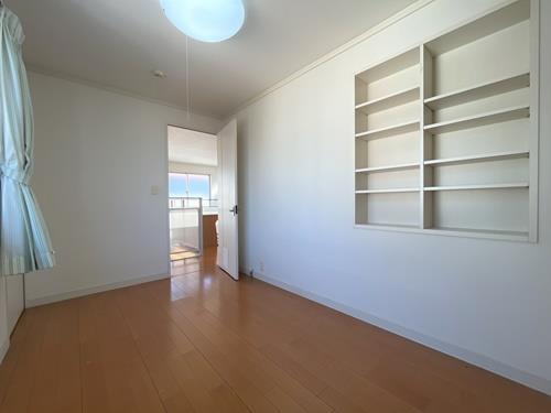 洋室②（西側）