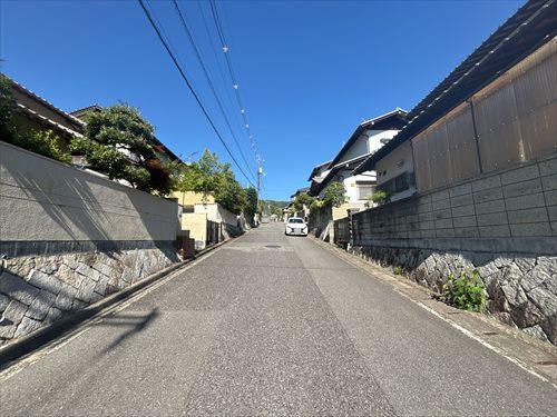 前面道路②（2025年7月撮影）