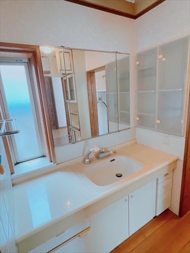 1階洗面所洗面台