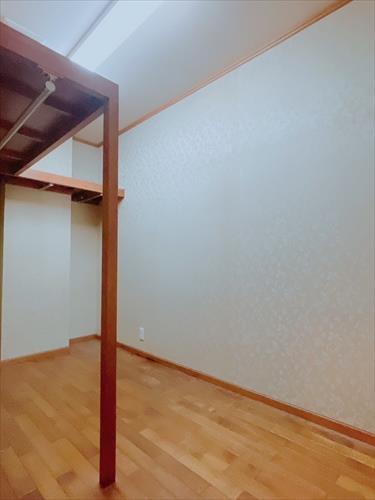 1階洋室8帖　納戸