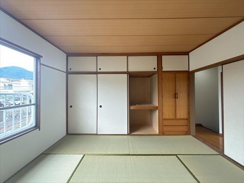 2階　和室　収納